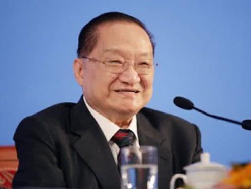 金庸生前遗愿曝光:死后一二百年仍有人看我的