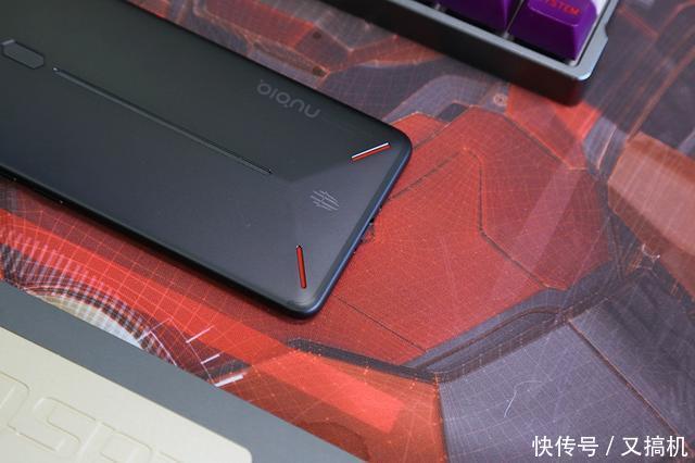 小米黑鲨劲敌,努比亚红魔游戏手机发布:骁龙8