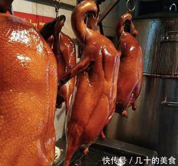 广东烧鹅制作方法原来有这么多步骤的啊! 兴发娱乐pt