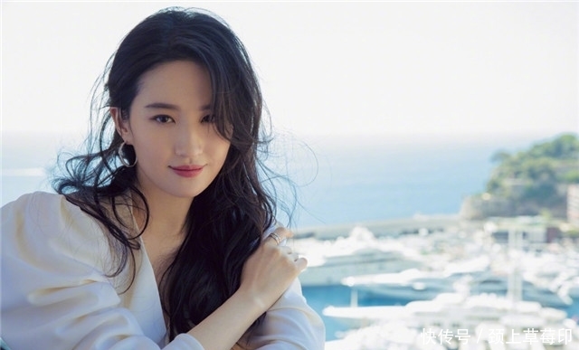 刘亦菲晒近照长发披肩如仙女下凡,美得温柔不俗气 bbin注册赌钱网址