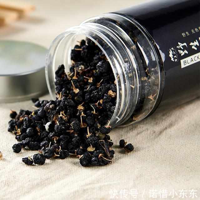 吃什么药可以激发雄性激素 t0142f225f5c41a9e34.jpg