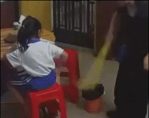 t01445796ef292e6876.gif?size=296x235