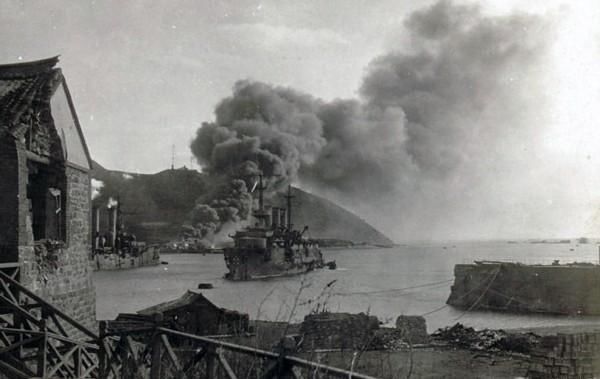 沙俄最惨一战,海军全军覆没,死伤数十万人,间接