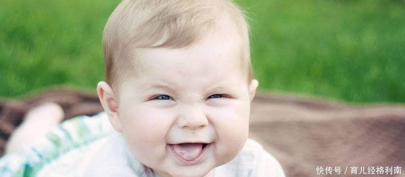 怀孕八月睡时竟听到胎宝宝笑声, 医生这么解释