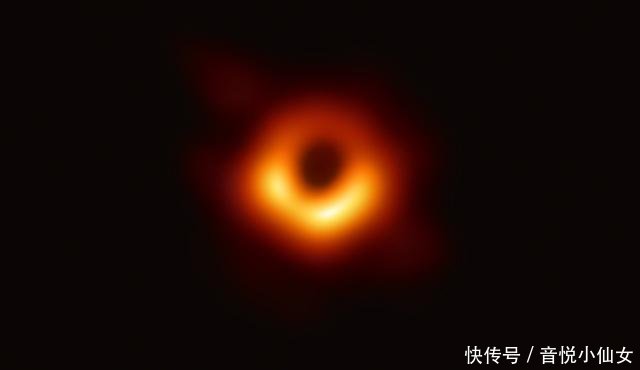 你是第一批看见黑洞的人类!