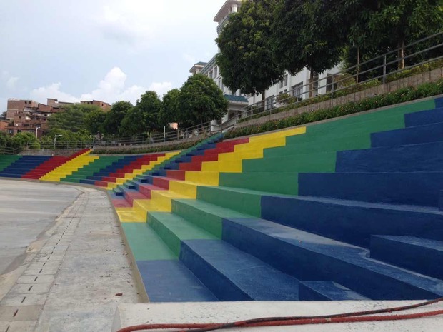 施洛可混合运动地坪漆的施工质量如何?_360问