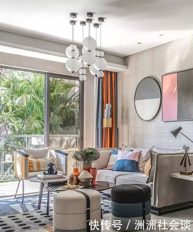 客厅吊灯选择多少瓦的 t0152f111395965fc04.jpg