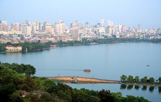 一个5万人口的城市_怀孕一个月b超图片