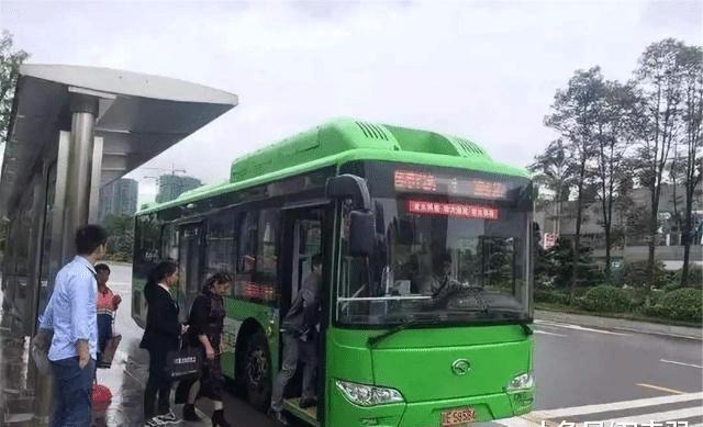 公交车一辆多少钱