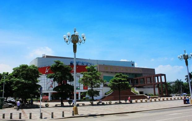 福永文化艺术中心的《<em>孝女彩金</em>》的电影票多少