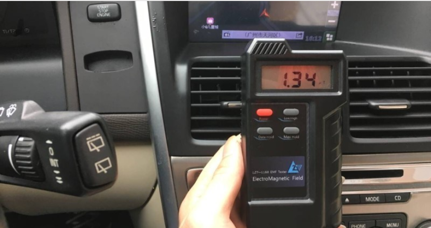 原来汽车也会产生辐射?车主直言担忧!专家回应