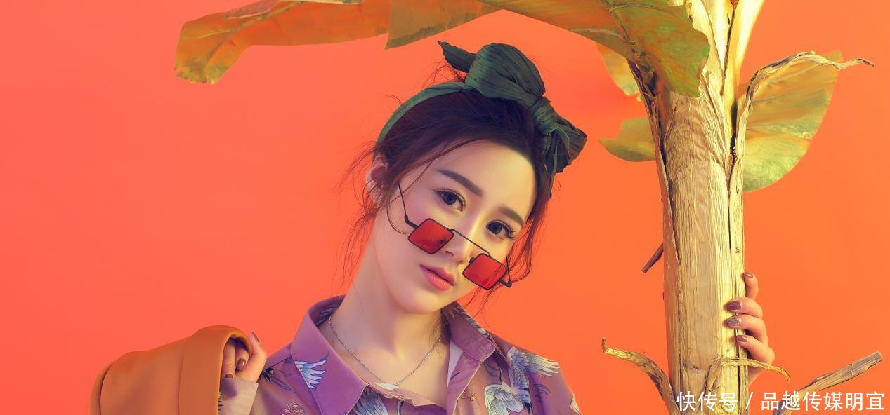 王者荣耀一姐预定 温柚联手胡夏斗鱼直播首秀