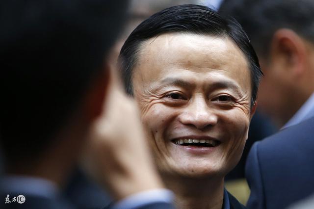 如果在蚂蚁借呗借一万元?去蚂蚁财富买基金有