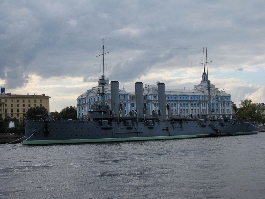 苏联的精神巨舰:阿芙乐尔号巡洋舰119岁仍服役