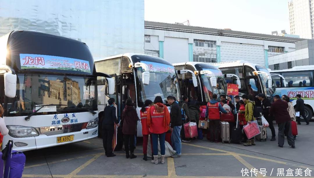 只要有头有脚就收钱:1岁婴儿坐车被收费,这不