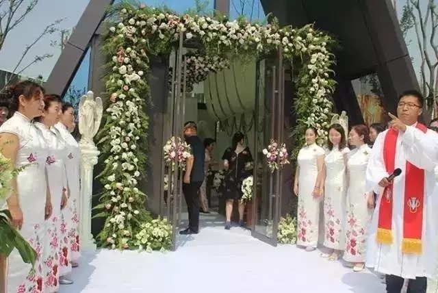 究竟是社会变了,还是人变了?