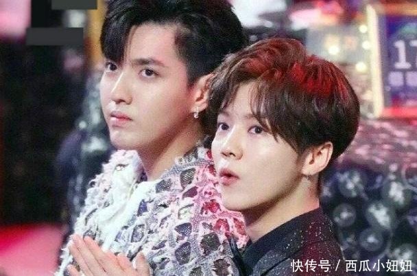 吴亦凡黄子韬跨年相拥!与鹿晗张艺兴四子合体