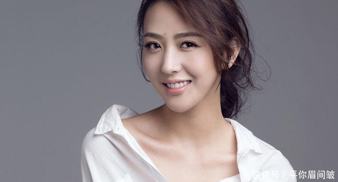 出道就被误传是杨幂助理, 因不实谣传照片门