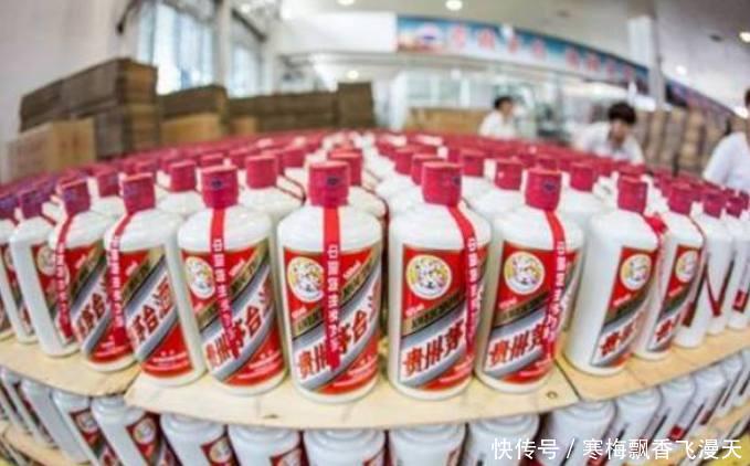 喝过茅台吗,那你知道酒瓶上“红飘带”是做什么用的吗?