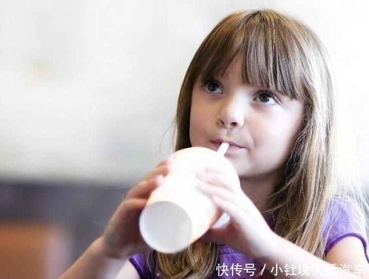 女孩第一次来月经什么年龄最好?若早于这个年龄,可能很难长高了 日博官方网址