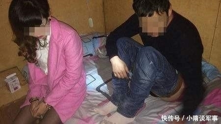 女子在出租房中工作，生意繁忙，邻居：一天15人开门进出！