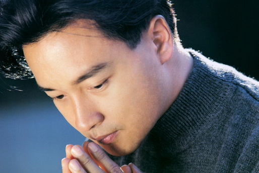 揭秘张国荣为何从24楼跳下?手脚全部断裂,脸部