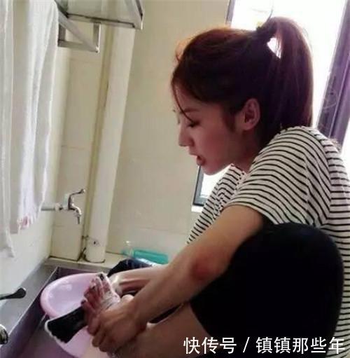 抠脚大妹子一枚,不知道你们喜欢不|?3323