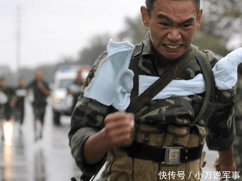 看着一张张照片泪崩!感恩有你们 守护着伟大祖