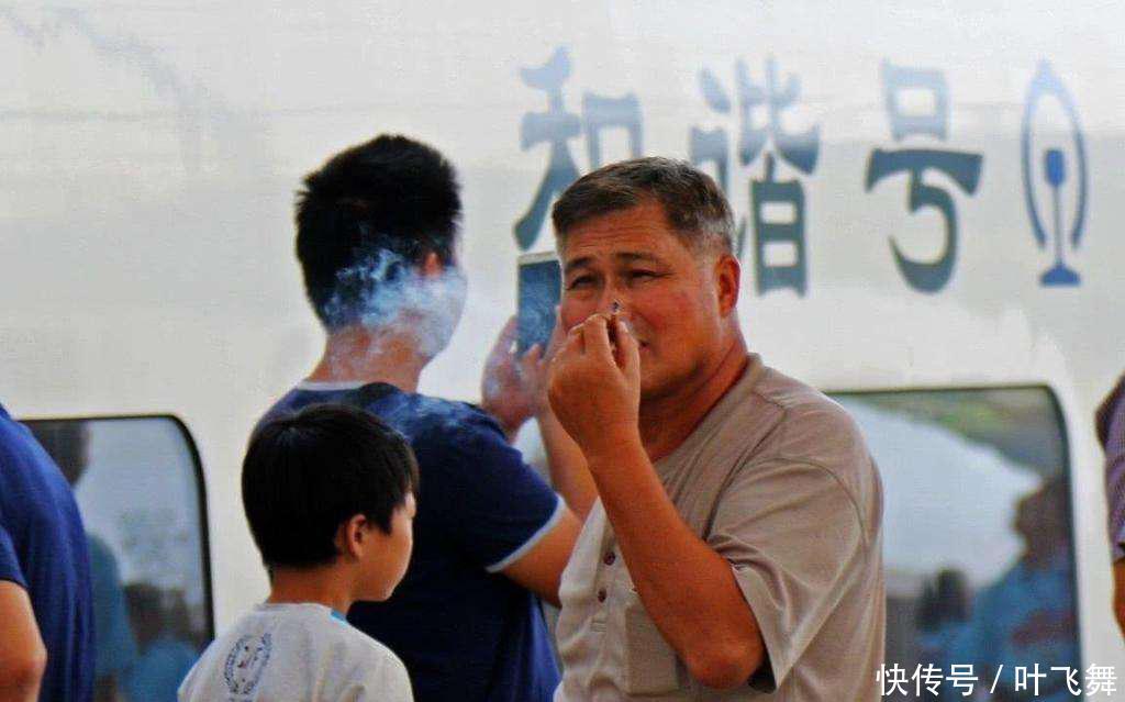 日德高铁都允许抽烟,为何仅中国高铁全面禁烟