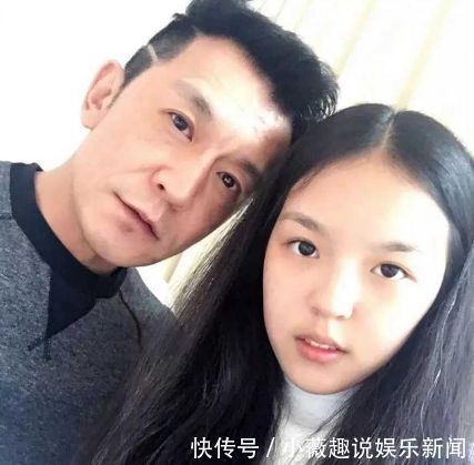 李咏哈文夫妻双双辞职,离开央视在美国定居,网
