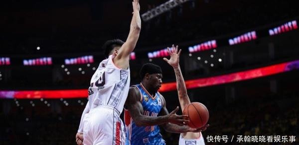 CBA总决赛开打广东队狂轰142分取开门红