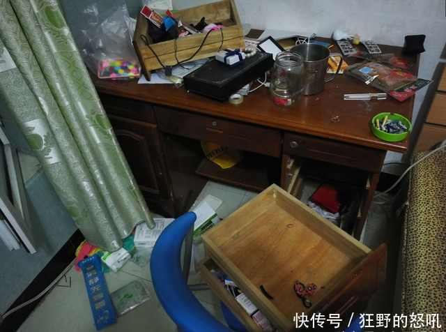 年轻女子退房房东没去查看，几天后房东带人租屋，打开门后傻眼了