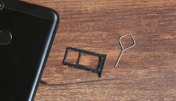 华为畅享7手机卡怎么装进去_360问答