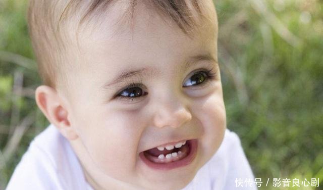 宝宝几岁换乳牙才正常?换牙年龄的早晚,对宝