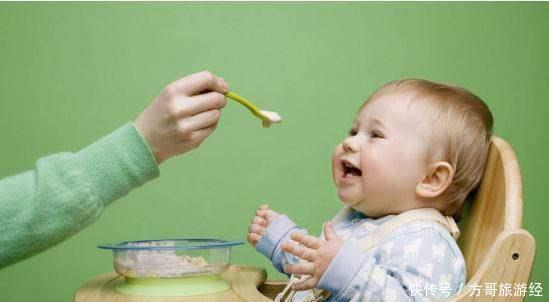 宝宝辅食添加问题多,看懂这些让宝宝开心吃辅食
