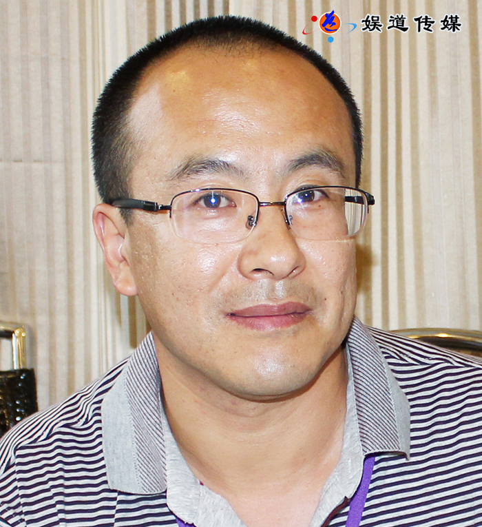 著名诗人闲疙瘩