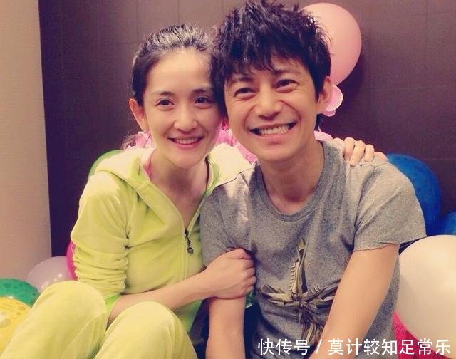 何炅微博粉丝破亿,谢娜发文网友却说在这方面