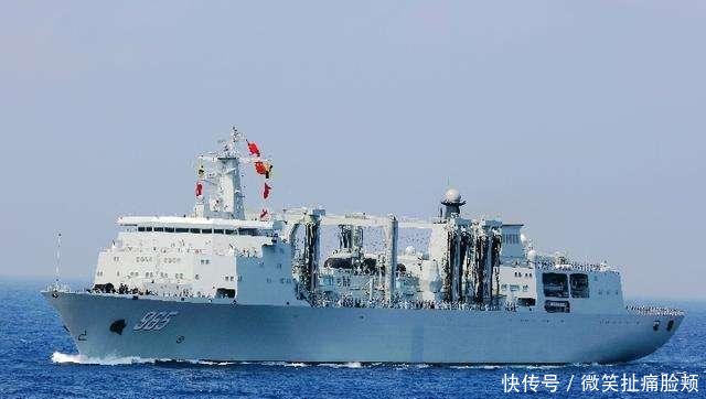 服役38年,中华补给第一舰洪泽湖舰光荣退役