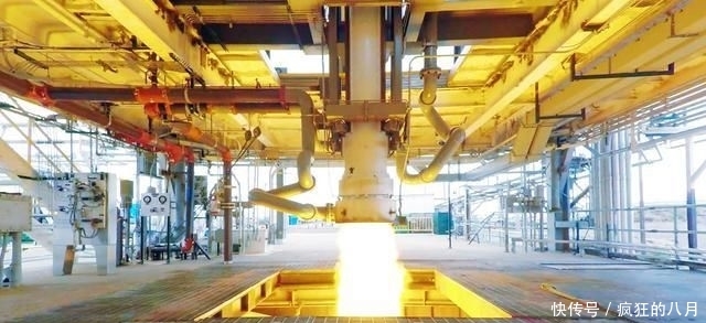 美国飞船回地球