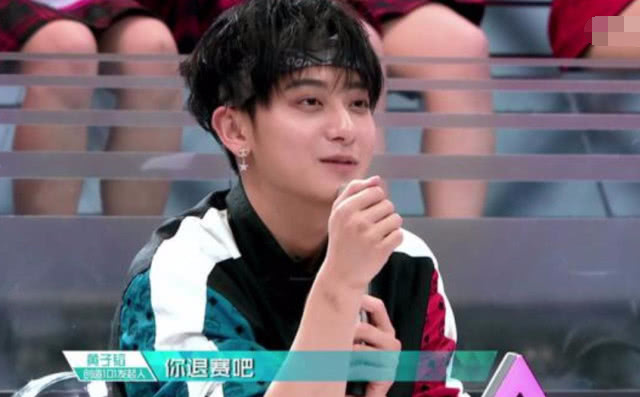 黄子韬深夜晒图,指甲上的白月牙亮了,中医:他的