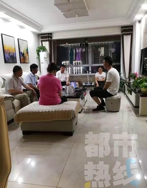 当地再通报“女生频遭老师辱骂”:严重违反师德师风,绝不包庇 百乐宫娱乐注册