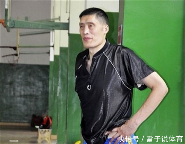 男篮传奇中锋之子15岁身高便接近2米20现效力