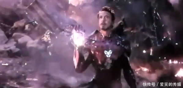 《复联4》为何钢铁侠打完响指,灭霸消失前看了