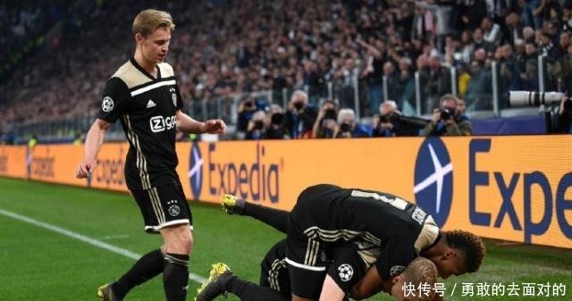 欧冠战报!巴萨4-0曼联时隔3年进四强,黑马阿贾