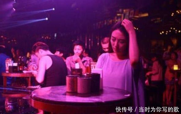 女孩一夜未归，回家被丈夫发现吻痕，不久去世，死因让他难以接受