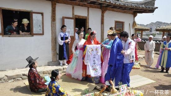 朝鲜族的人是如何看待朝鲜与韩国的?她们的回