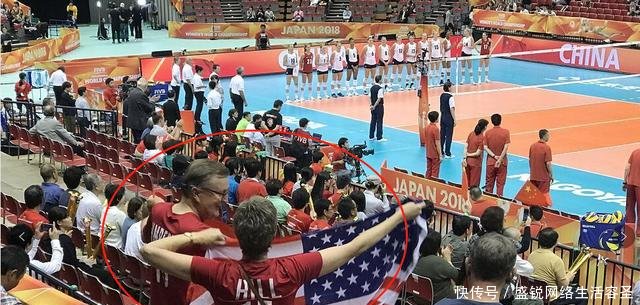 中国女排打服美国队员家人,球队主攻手父亲大
