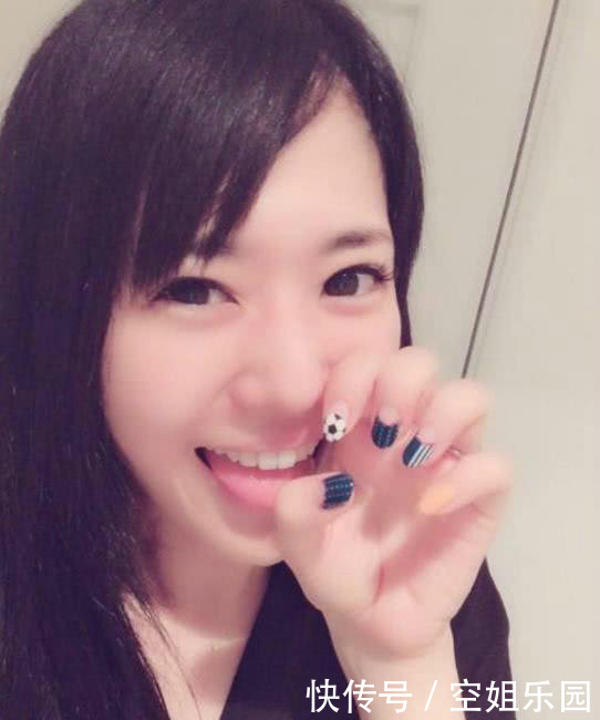 徐冬冬看世界杯,苍井空看世界杯,林志玲看世界