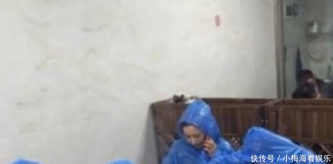 姑娘解锁火锅新吃法,不用担心衣服上有味道了