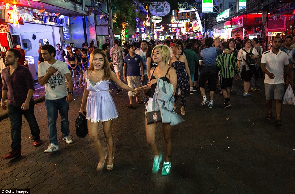 墨镜业适合前的泰国红灯区色情终结圆女生脸的什么图片